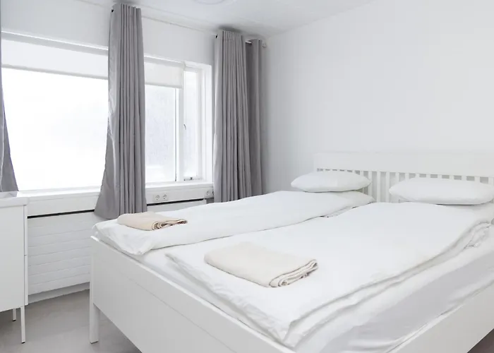 Summerday Guesthouse